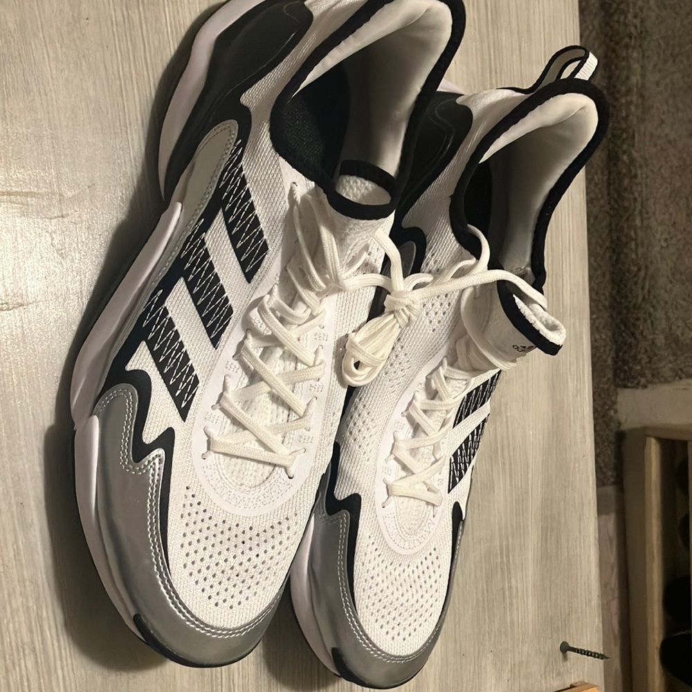 Adidas Mens Sneakers